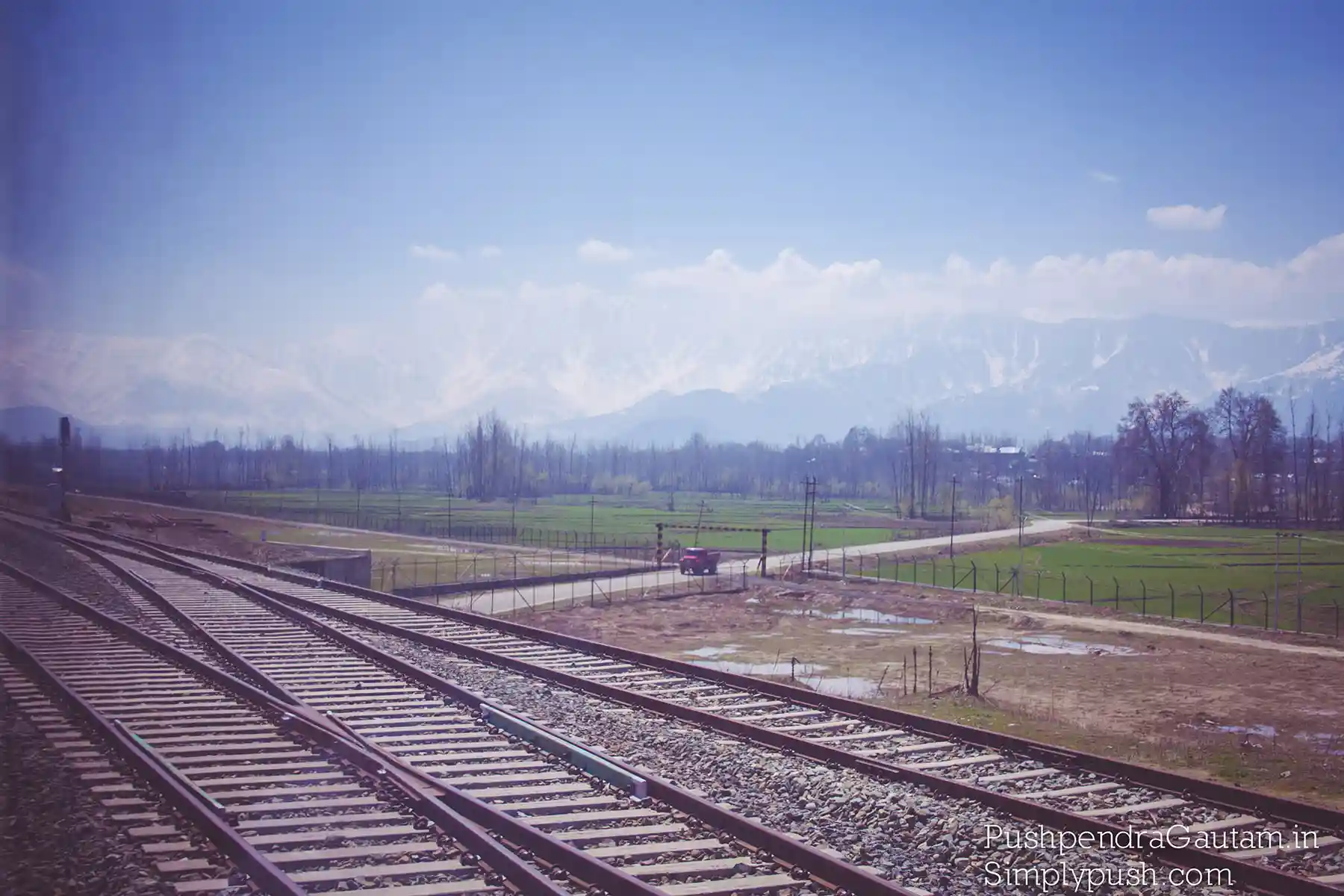 Srinagr-Banihal-railway-route-via-pir-panjal-railway-tunnel-jammu-kashmir-longest-railway-tunne-india